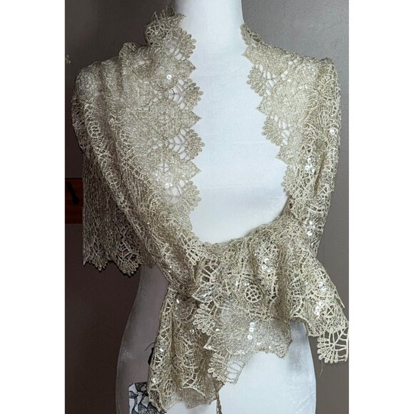 NWT Cejon Lace Wrap Crochet Romantic Sequin Metallic Natural Special Occasion - Picture 1 of 13